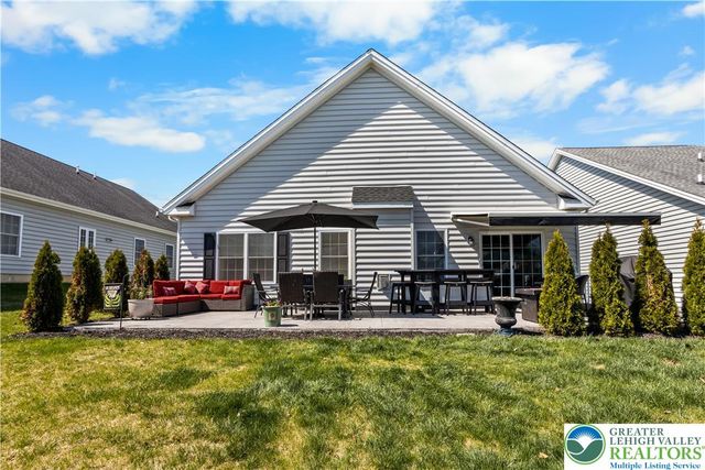 2618 Ambassador Drive, Bethlehem City, PA 18017