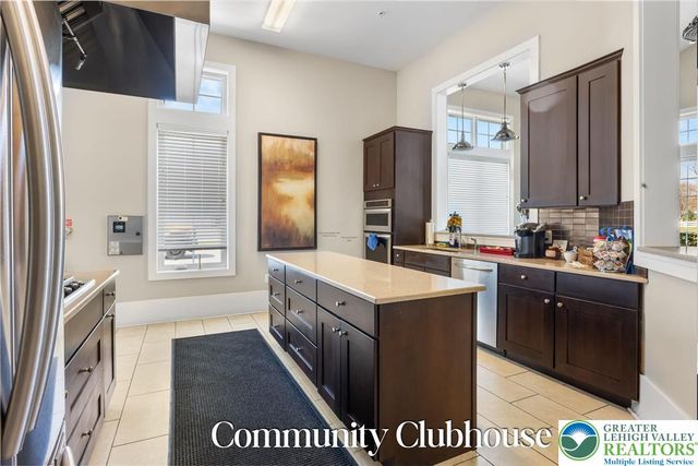 2618 Ambassador Drive, Bethlehem City, PA 18017