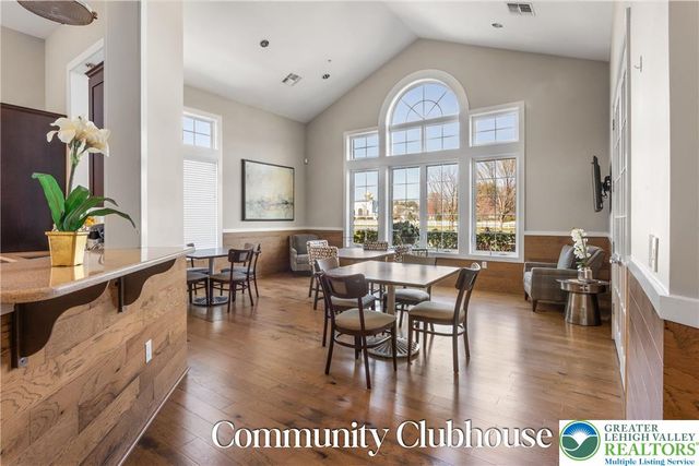 2618 Ambassador Drive, Bethlehem City, PA 18017