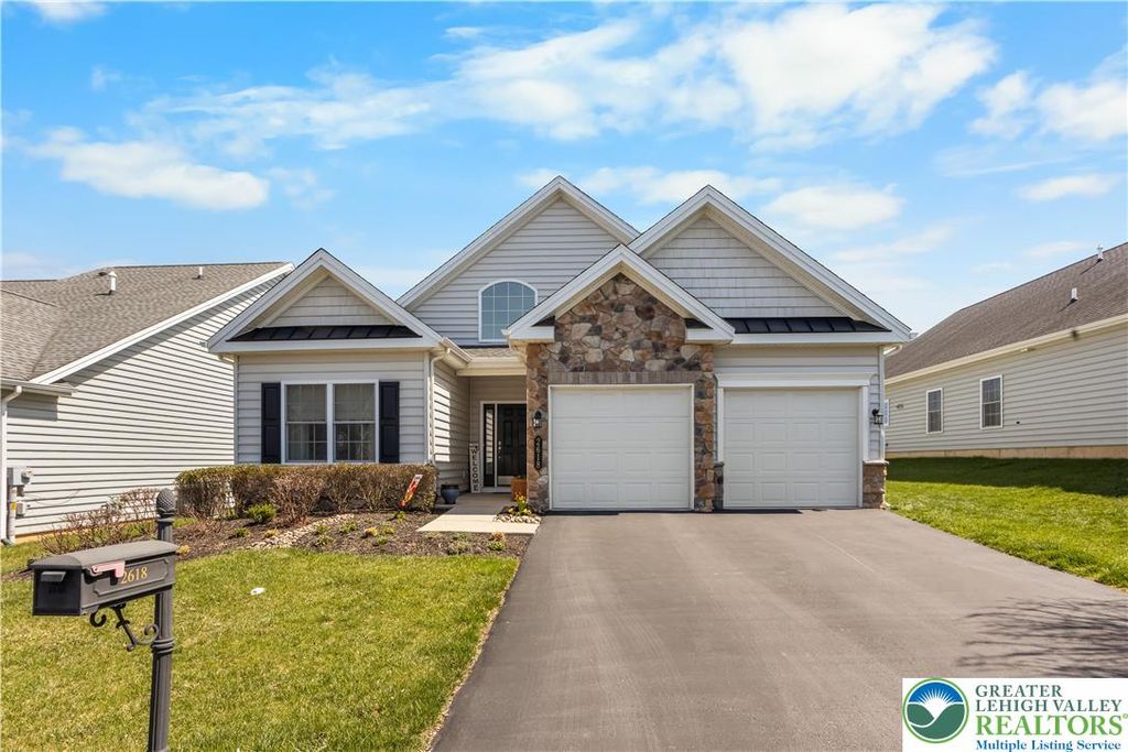 2618 Ambassador Drive, Bethlehem City, PA 18017