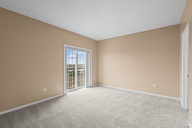 405 S Creekside Drive 605, Palatine, IL 60074