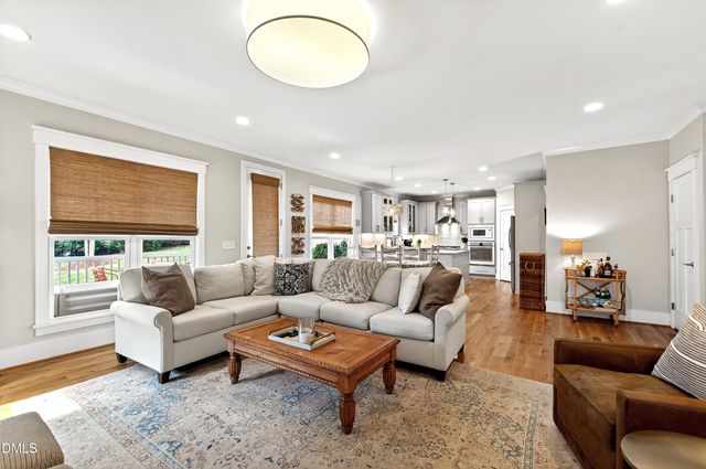 126 W Circle Drive, Cary, NC 27511