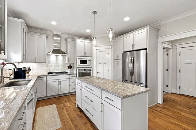 126 W Circle Drive, Cary, NC 27511