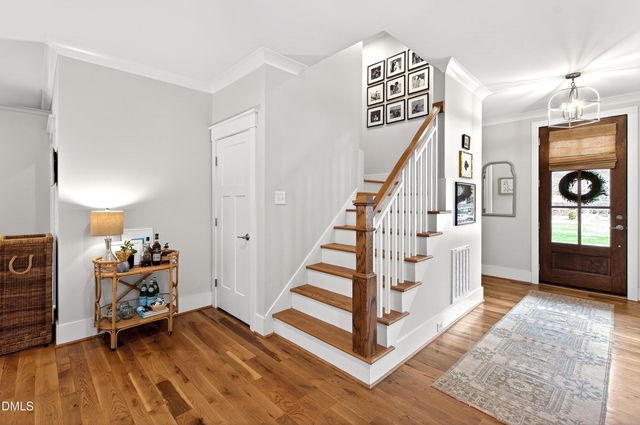 126 W Circle Drive, Cary, NC 27511