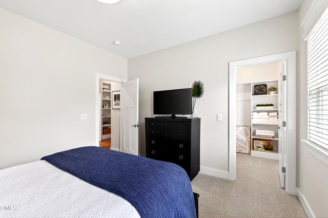 126 W Circle Drive, Cary, NC 27511