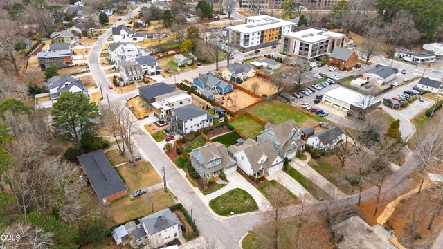 126 W Circle Drive, Cary, NC 27511