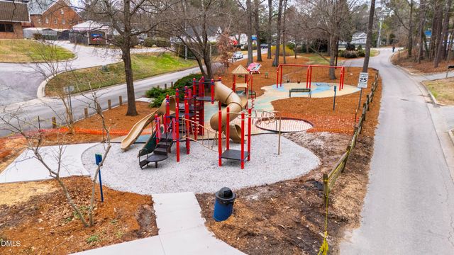 126 W Circle Drive, Cary, NC 27511