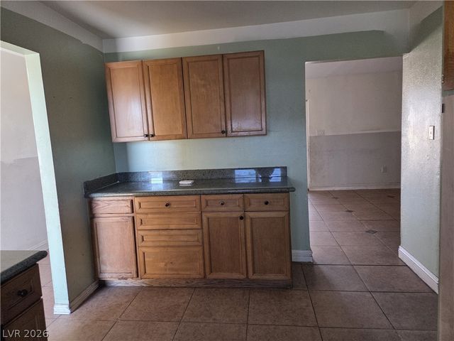 2201 Constantine Avenue, Las Vegas, NV 89101