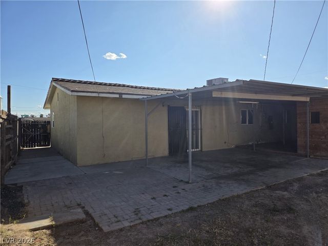 2201 Constantine Avenue, Las Vegas, NV 89101