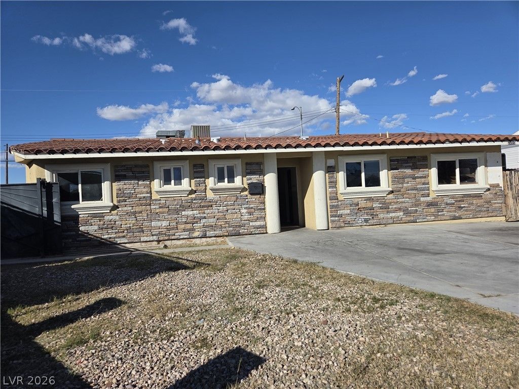 2201 Constantine Avenue, Las Vegas, NV 89101