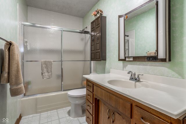 6641 E County Road 100 S, Avon, IN 46123