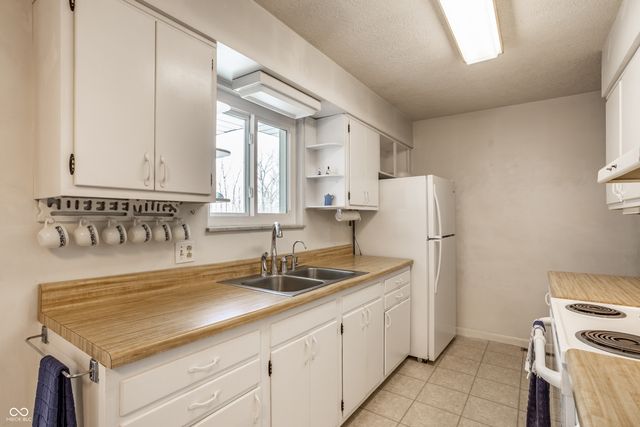 6641 E County Road 100 S, Avon, IN 46123