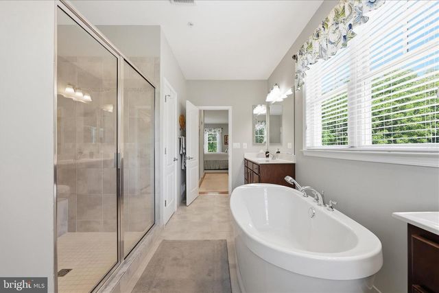 2924 MILL ISLAND PKWY, Frederick, MD 21701