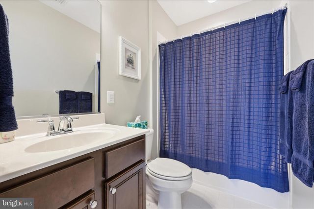 2924 MILL ISLAND PKWY, Frederick, MD 21701