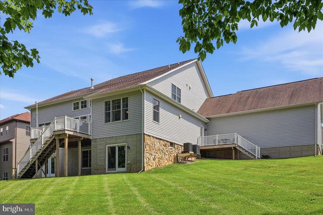 2924 MILL ISLAND PKWY, Frederick, MD 21701