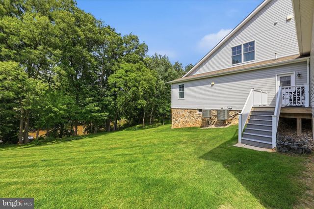 2924 MILL ISLAND PKWY, Frederick, MD 21701