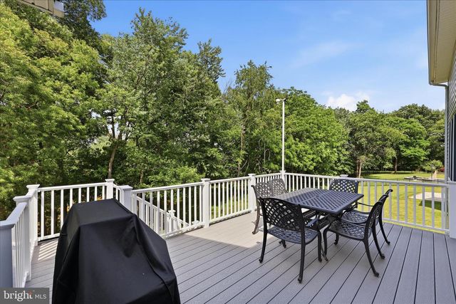 2924 MILL ISLAND PKWY, Frederick, MD 21701