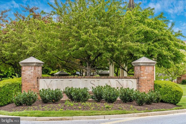 2924 MILL ISLAND PKWY, Frederick, MD 21701
