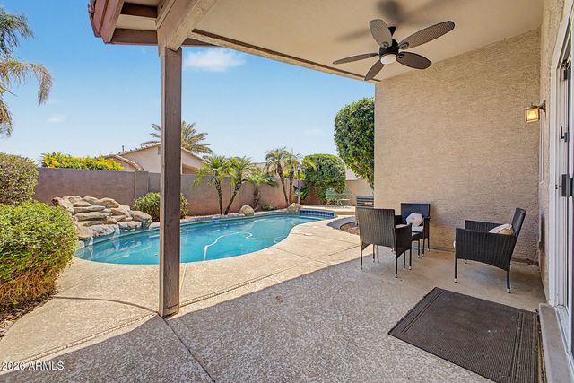 8625 W PARADISE Drive, Peoria, AZ 85345