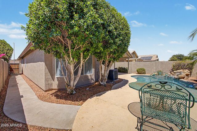 8625 W PARADISE Drive, Peoria, AZ 85345