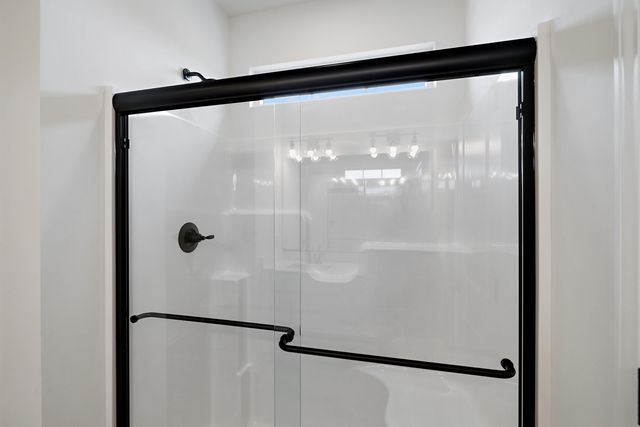 3104 Greenview Drive, Valparaiso, IN 46385