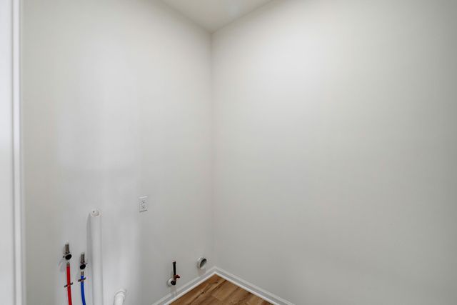 3104 Greenview Drive, Valparaiso, IN 46385