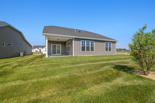 3104 Greenview Drive, Valparaiso, IN 46385