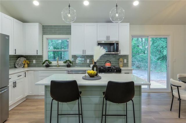 6276 Vera Lane SW, Mableton, GA 30126