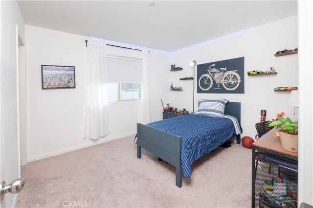 748 Torrey Court, Perris, CA 92571