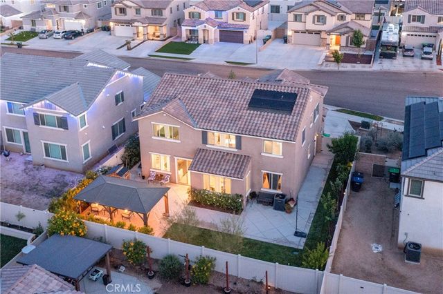 748 Torrey Court, Perris, CA 92571