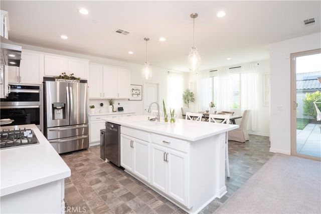 748 Torrey Court, Perris, CA 92571