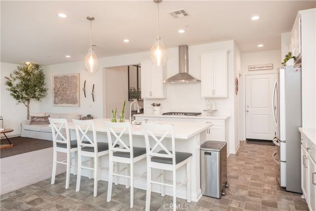 748 Torrey Court, Perris, CA 92571