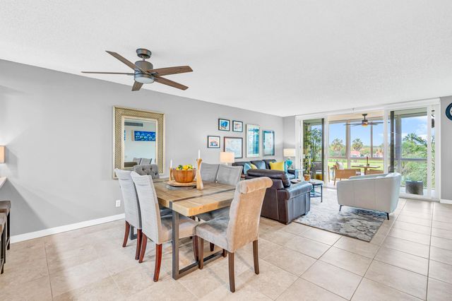 3970 Oaks Clubhouse Drive 401, Pompano Beach, FL 33069