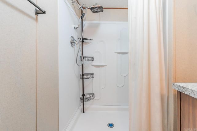 27 Valley Heart Drive, Highland, AR 72542