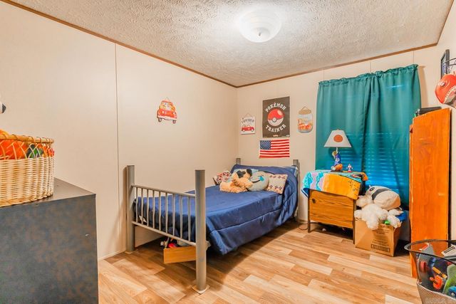 27 Valley Heart Drive, Highland, AR 72542