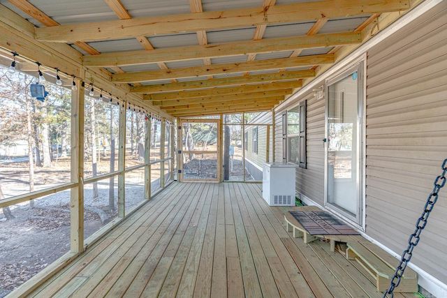 27 Valley Heart Drive, Highland, AR 72542