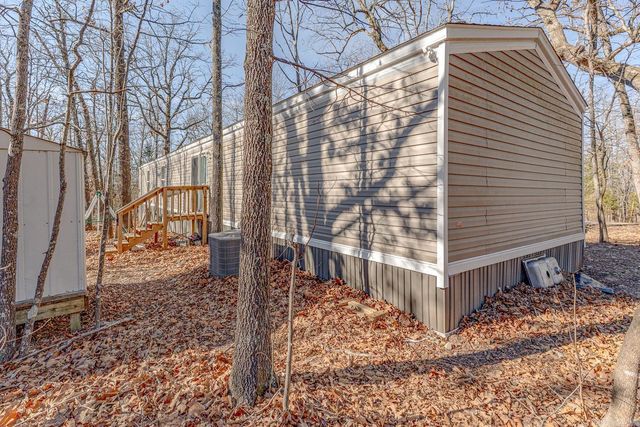 27 Valley Heart Drive, Highland, AR 72542