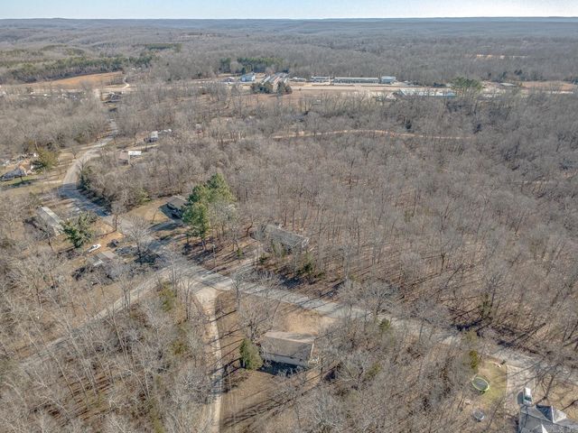 27 Valley Heart Drive, Highland, AR 72542