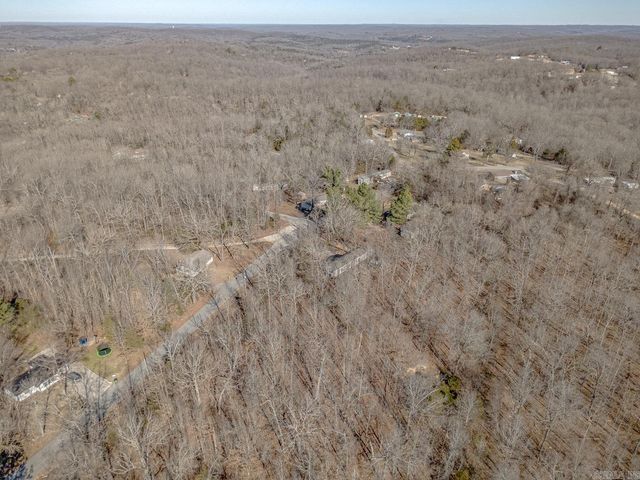 27 Valley Heart Drive, Highland, AR 72542