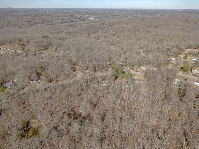 27 Valley Heart Drive, Highland, AR 72542