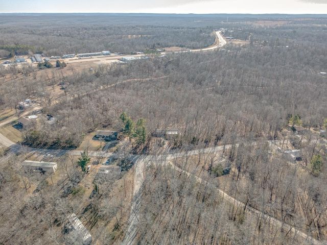 27 Valley Heart Drive, Highland, AR 72542