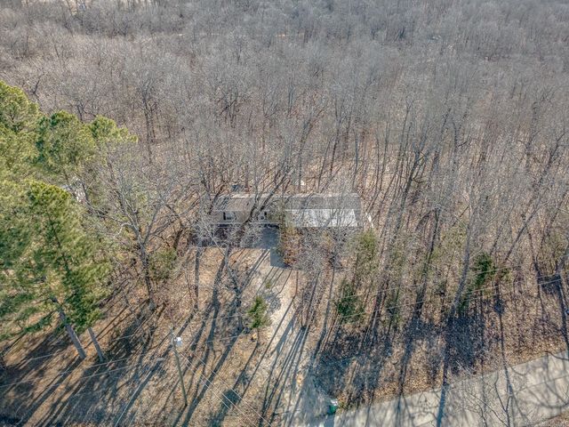 27 Valley Heart Drive, Highland, AR 72542