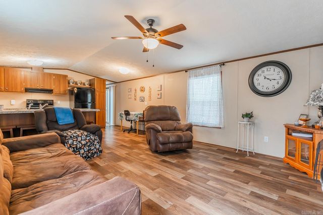 27 Valley Heart Drive, Highland, AR 72542