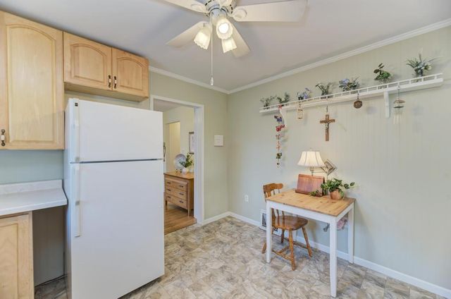 139 N Washington Street, Westmont, IL 60559