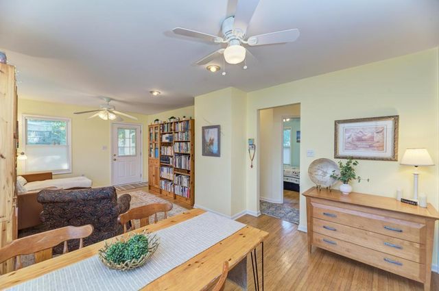 139 N Washington Street, Westmont, IL 60559
