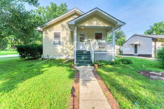 139 N Washington Street, Westmont, IL 60559