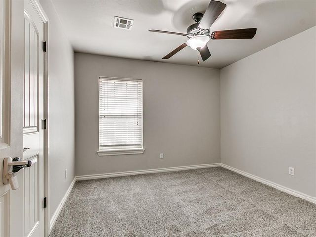 805 S Bouziden Drive, Moore, OK 73160