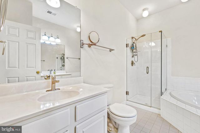 4174 TIMBER LOG WAY, Fairfax, VA 22030
