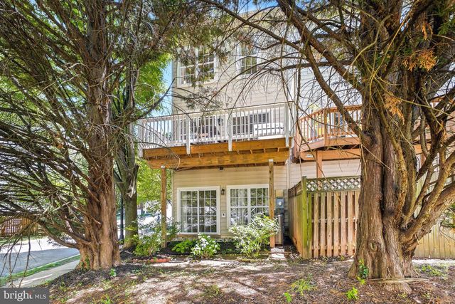 4174 TIMBER LOG WAY, Fairfax, VA 22030