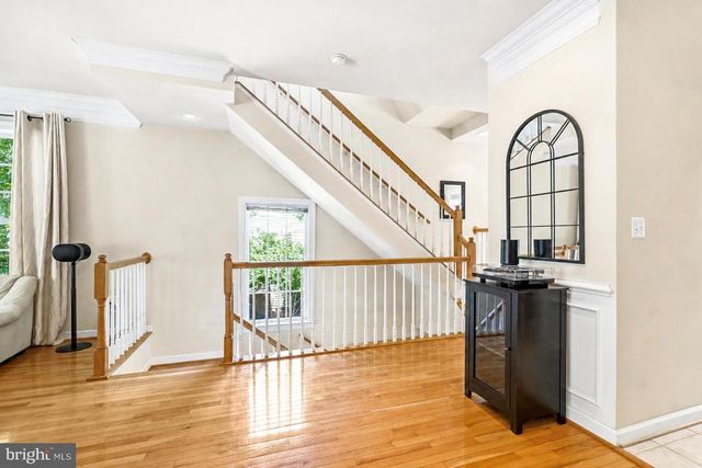4174 TIMBER LOG WAY, Fairfax, VA 22030